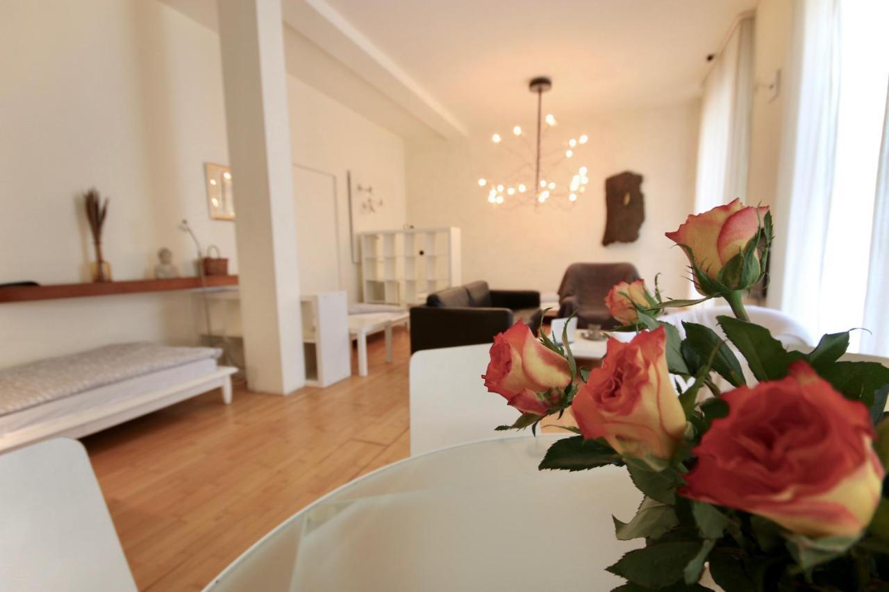 Moderne Studio Apartments Und 4 Zimmer Wohnungen In Oberhausen, Ideal Fuer Geschaeftsreisende Und Monteure Exterior photo