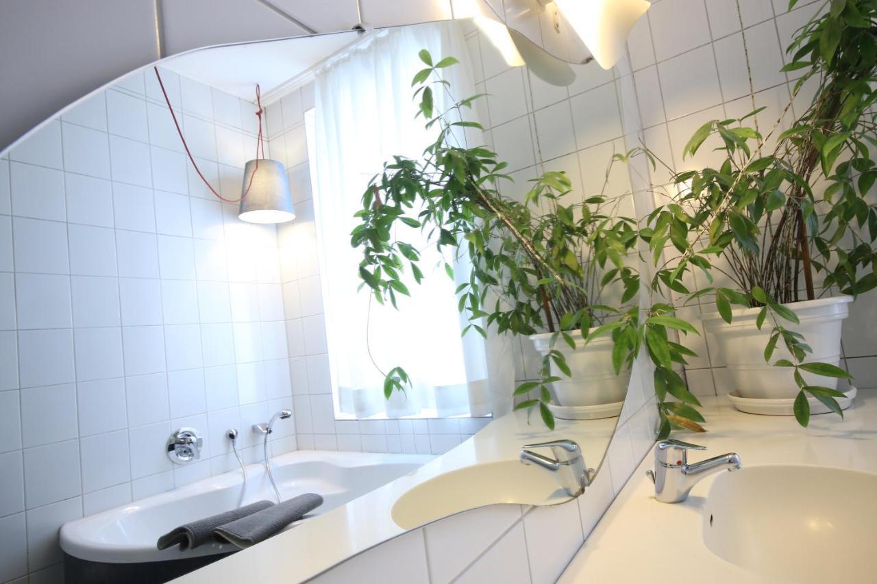 Moderne Studio Apartments Und 4 Zimmer Wohnungen In Oberhausen, Ideal Fuer Geschaeftsreisende Und Monteure Exterior photo