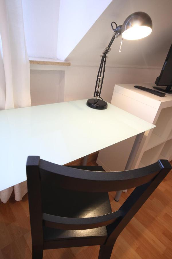 Moderne Studio Apartments Und 4 Zimmer Wohnungen In Oberhausen, Ideal Fuer Geschaeftsreisende Und Monteure Exterior photo