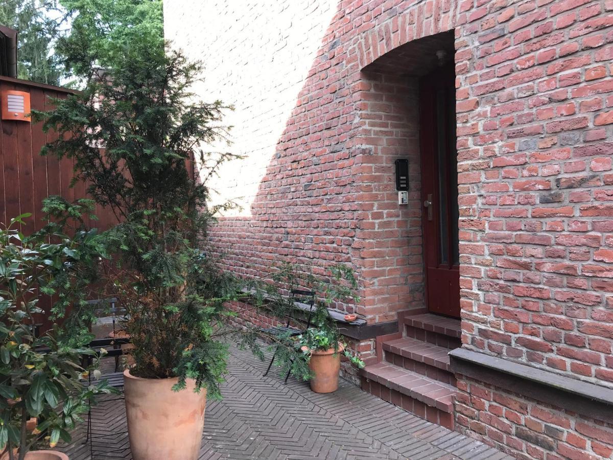 Moderne Studio Apartments Und 4 Zimmer Wohnungen In Oberhausen, Ideal Fuer Geschaeftsreisende Und Monteure Exterior photo